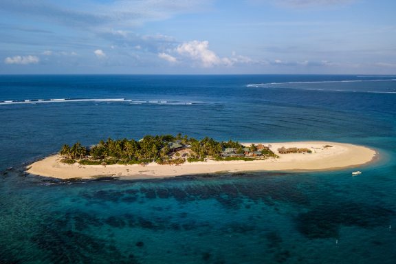 namotu island renovation