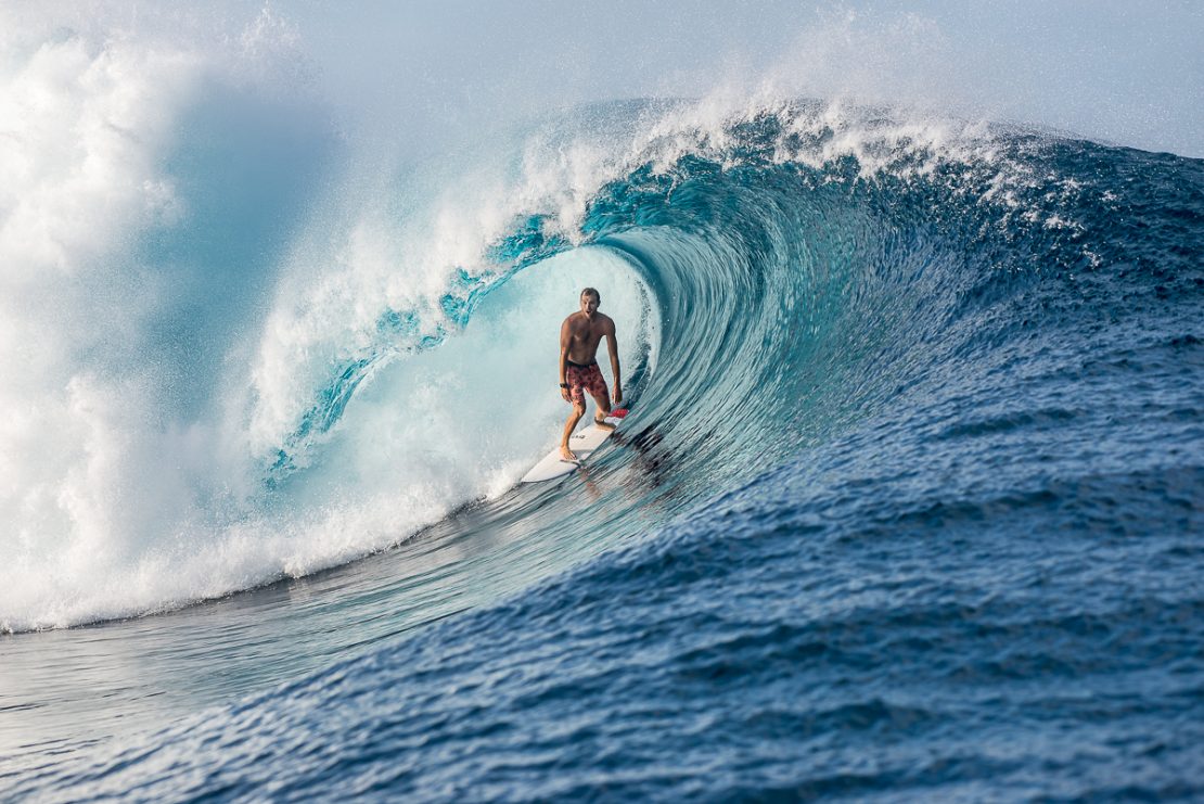 cyclone swell summer surfing fiji